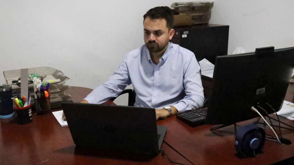 GOBIERNO CAPACITA A SERVIDORES PÚBLICOS EN CONTRALORÍA SOCIAL• Las y los funcionarios de los 59 municipios adquirieron conocimientos para un mejor desempeño de sus&nbsp;funciones