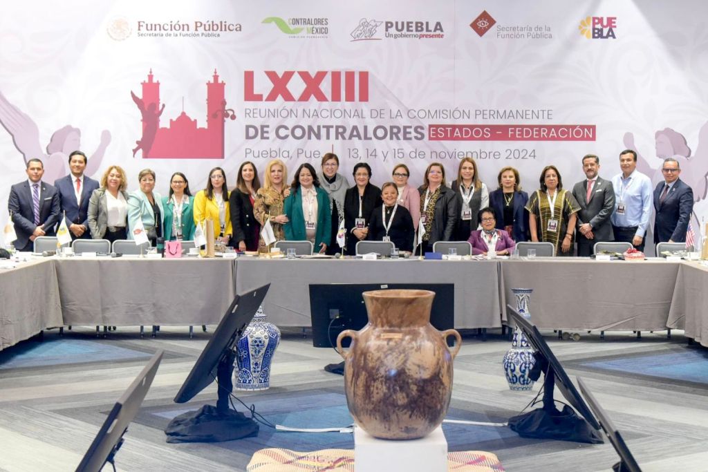 SLP PARTICIPA EN REUNIÓN NACIONAL DE&nbsp;CONTRALORES