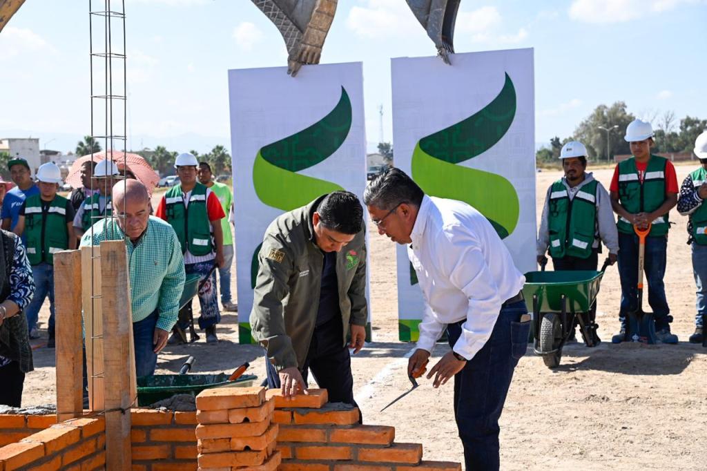 INICIA RICARDO GALLARDO CONSTRUCCIÓN DE SECUNDARIA EN VALLE DE LA&nbsp;PALMA