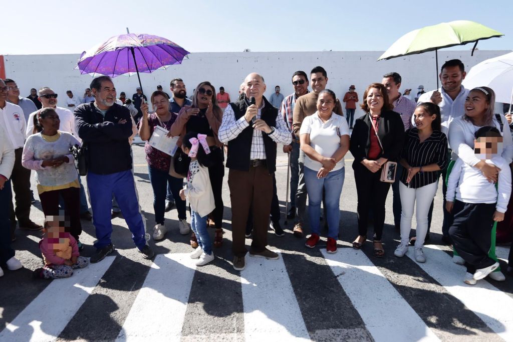 Avanza desarrollo de la zona norte: Alcalde Galindo inaugura vialidad en colonia&nbsp;Wenceslao