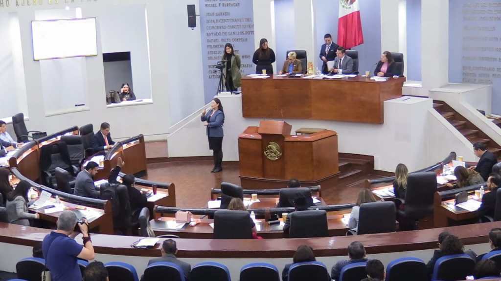 DIPUTADOS APRUEBAN DICTAMEN DE VENTA DE  PALCOS DE LA ARENA&nbsp;POTOSÍ.