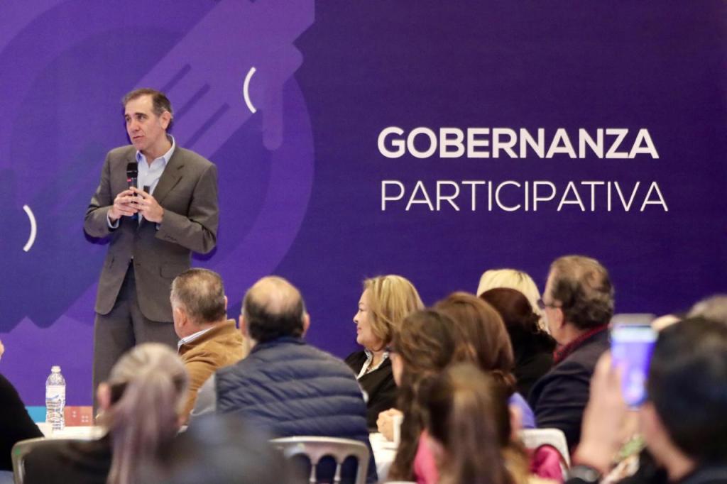 Consulta Popular, base de la democracia, destaca Lorenzo Córdova en Foro&nbsp;Municipal