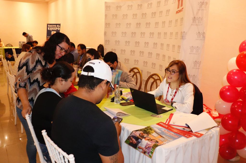 CON UNAMOS CRÉDITOS INFONAVIT COMPARTES EL SUEÑO DE TENER UNA&nbsp;CASA