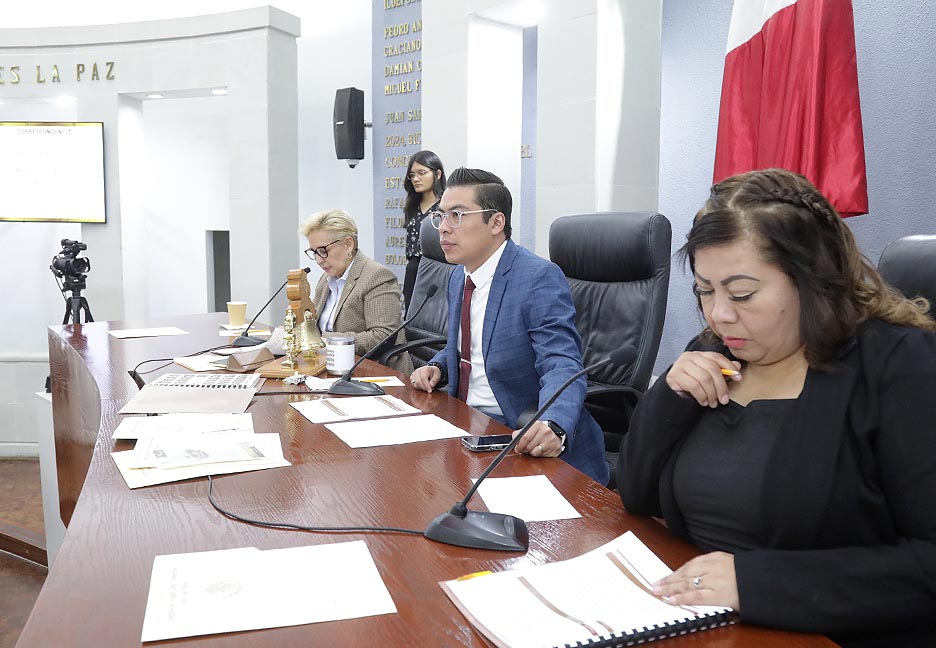 LAS COMISIONES CONTINUARÁN CON LAS MODIFICACIONES A LA CONSTITUCIÓN POLÍTICA DEL ESTADO Y LA LEY DE SALUD, REFERENTE AL TEMA MÉDICO POR LA INTERRUPCIÓN LEGAL DEL&nbsp;EMBARAZO