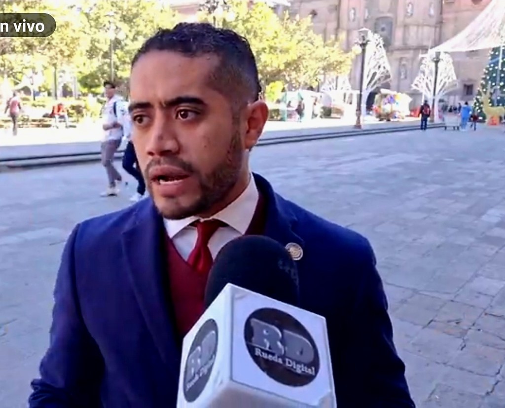 LA MINUTA DE REFORMA CONSTITUCIONAL EN MATERIA DE SALUD, ENVIADA POR EL SENADO DE LA REPÚBLICA, FUE APROBADA EN EL PLENO CONGRESO DEL ESTADO: DIP. CARLOS ARREOLA&nbsp;MALLOL