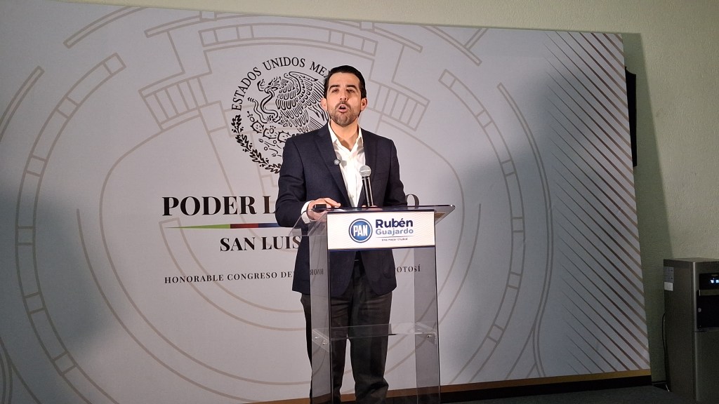 RUBEN GUAJARDO PRESENTA INICIATIVA A NIVEL LOCAL PARA ELEGIR  SÓLO LAS VACANTES DE JUECES Y MAGISTRADOS  DEL PODER JUDICIAL PARA ESTE&nbsp;2025.