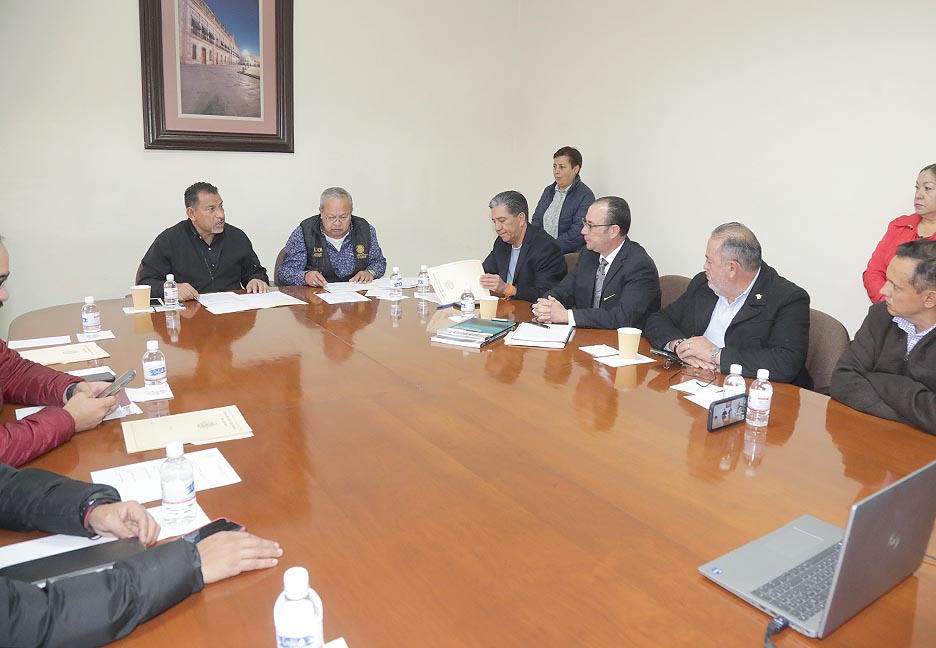 EN COMISIONES APRUEBAN QUE EL 10 DE AGOSTO SE CELEBRE EL “DÍA DEL EDIFICADOR Y ADMINISTRADOR DE OBRAS”: DIP. JUAN CARLOS BÁRCENAS RAMÍREZ