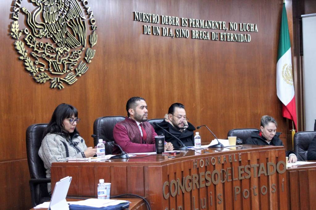 EN COMISIONES APRUEBAN REFORMAS A LA CONSTITUCIÓN POLÍTICA DEL ESTADO EN MATERIA DE REFORMA AL PODER&nbsp;JUDICIAL