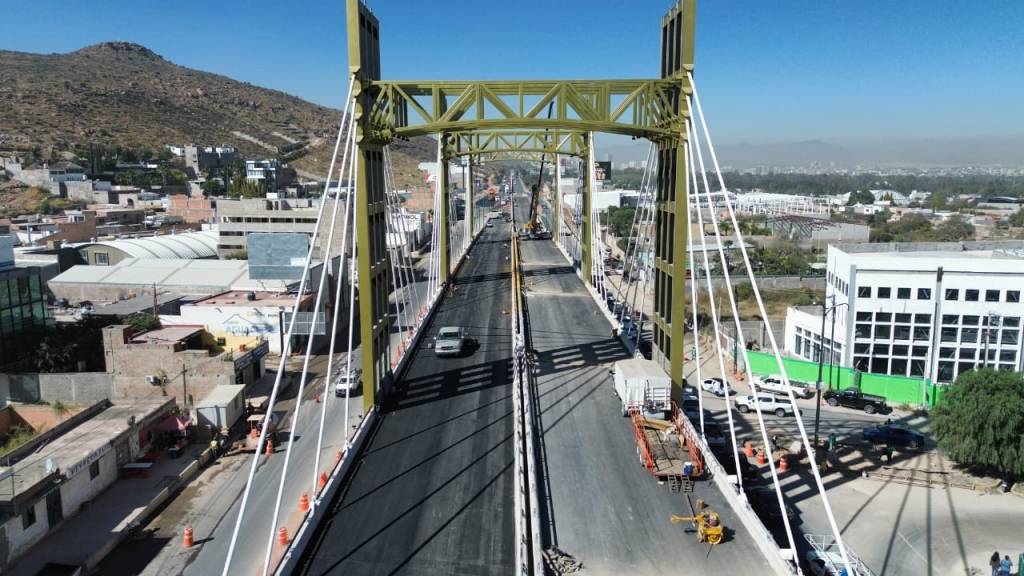 GOBIERNO ESTATAL MEJORA MOVILIDAD CON NUEVO PUENTE EN CIRCUITO&nbsp;POTOSÍ