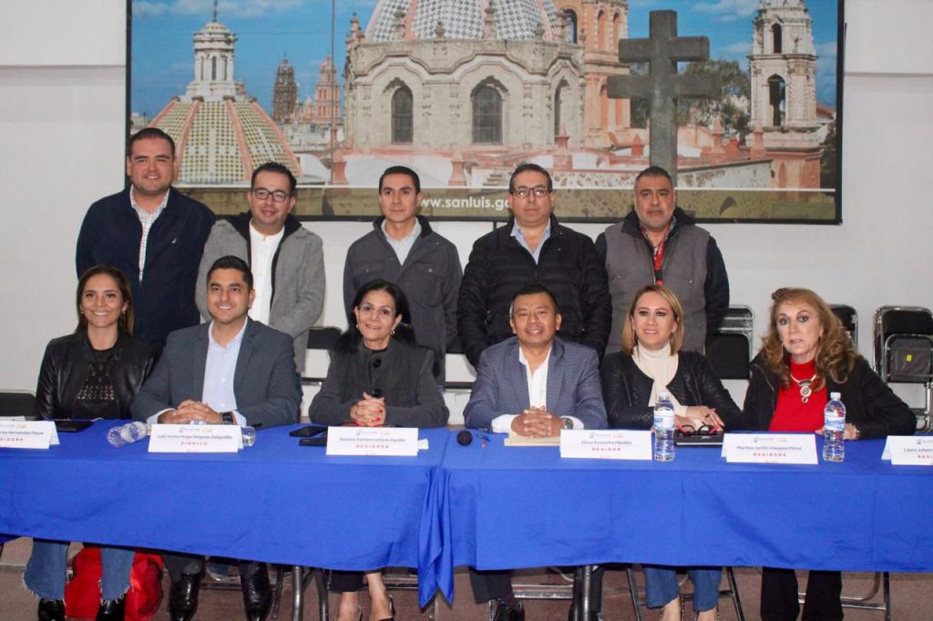 Comisión de Comercio del Cabildo Capitalino reconoce resultados del Ayuntamiento en el ordenamiento&nbsp;comercial