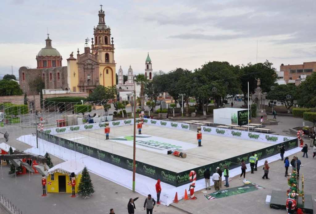 ESTE DOMINGO, ESPECTACULAR APERTURA DE PISTA DE HIELO EN SOLEDAD DE GRACIANO&nbsp;SÁNCHEZ