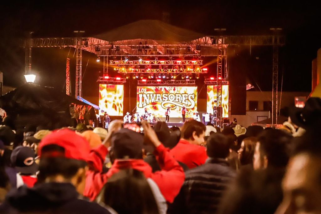 EXITOSO TERCER DÍA DE LA FERIA DE VILLA DE REYES CON LOS INVASORES DE NUEVO&nbsp;LEÓN