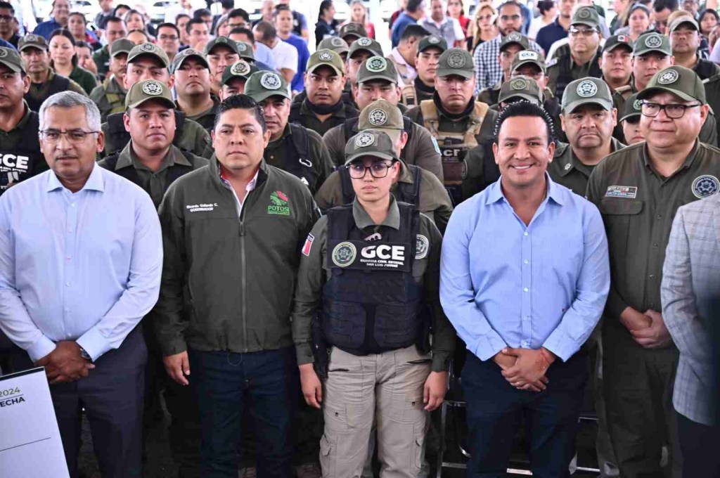 RICARDO GALLARDO DESTACA LA LABOR Y VALENTÍA DE POLICÍAS EN SU DÍA