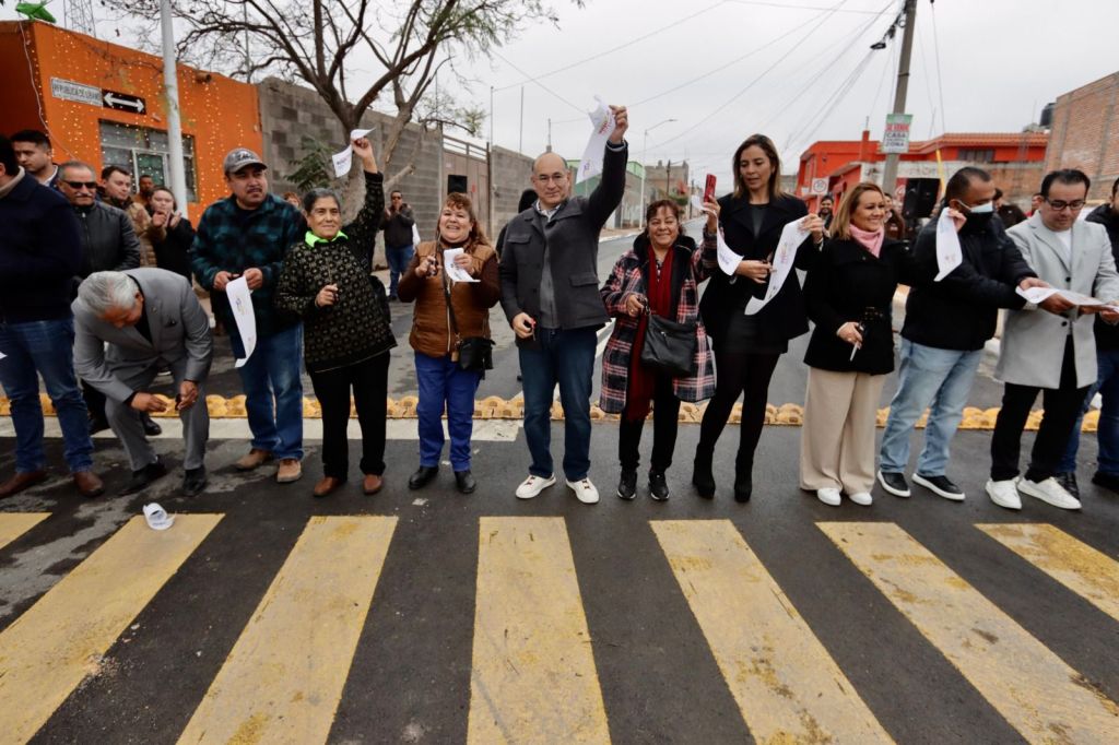 Con obras del Gobierno de la Capital, Vecinos de Satélite estrenan pavimento y servicios después de 20 años de&nbsp;espera