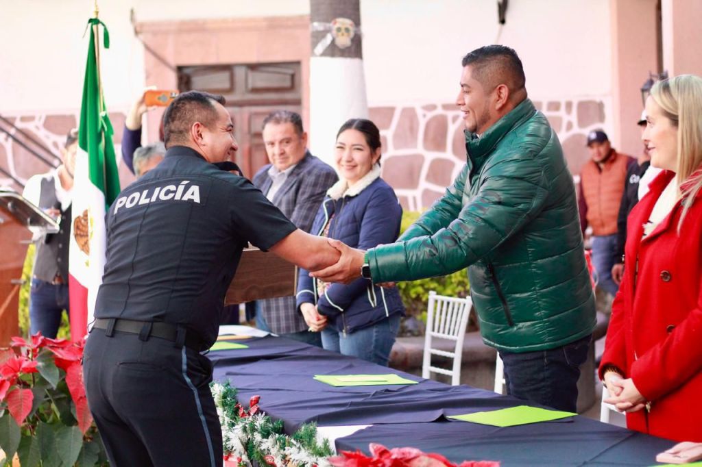 ISMAEL HERNÁNDEZ CONMEMORA EL DÍA DEL POLICÍA CON UNA CEREMONIA&nbsp;ESPECIAL