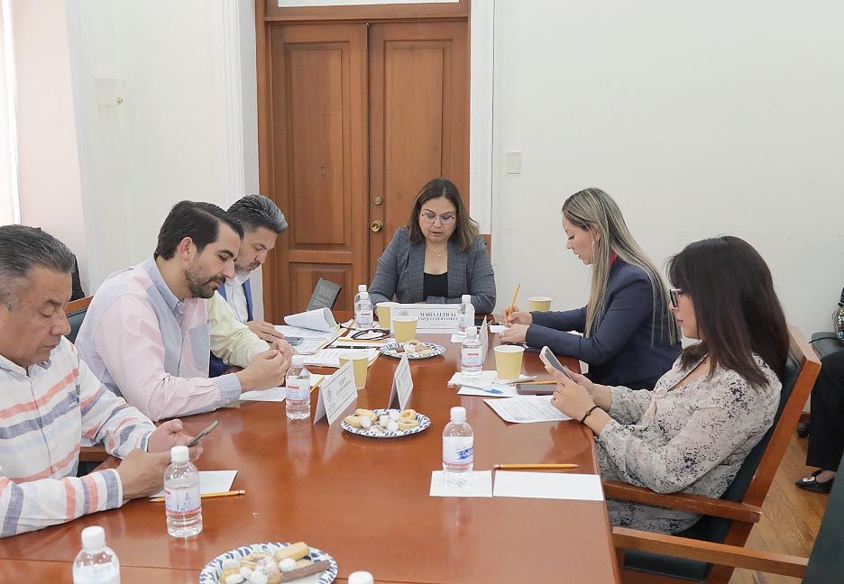 EN COMISIONES APRUEBAN REFORMAS AL CÓDIGO PENAL DEL ESTADO PARA QUE SEAN IMPRESCRIPTIBLES LOS DELITOS DE ABUSO SEXUAL COMETIDOS EN CONTRA DE MENORES DE&nbsp;EDAD