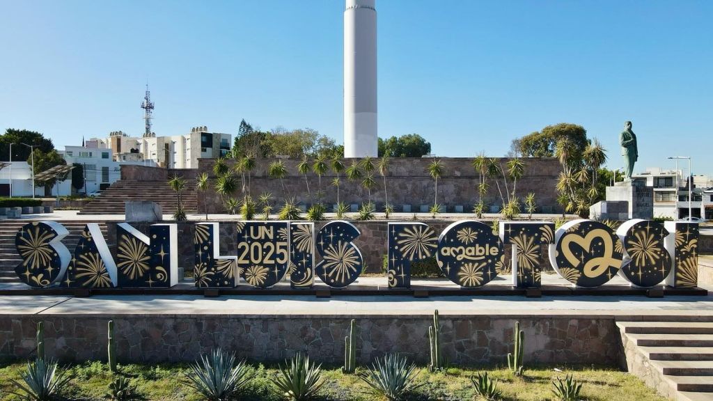 Ayuntamiento Capitalino da la bienvenida al 2025 con nuevo arte en letras&nbsp;monumentales