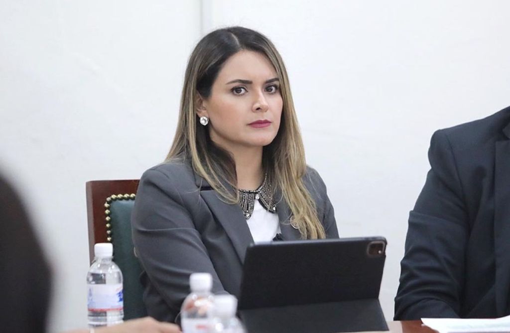 NO HAY INCREMENTO EN EL COSTO DEL CONTROL VEHICULAR PARA 2025: DIP. MARÍA DOLORES ROBLES&nbsp;CHAIREZ