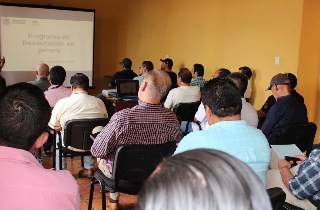 GOBIERNO ESTATAL PROMUEVE FORMACIÓN EN PERSPECTIVA DE&nbsp;GÉNERO