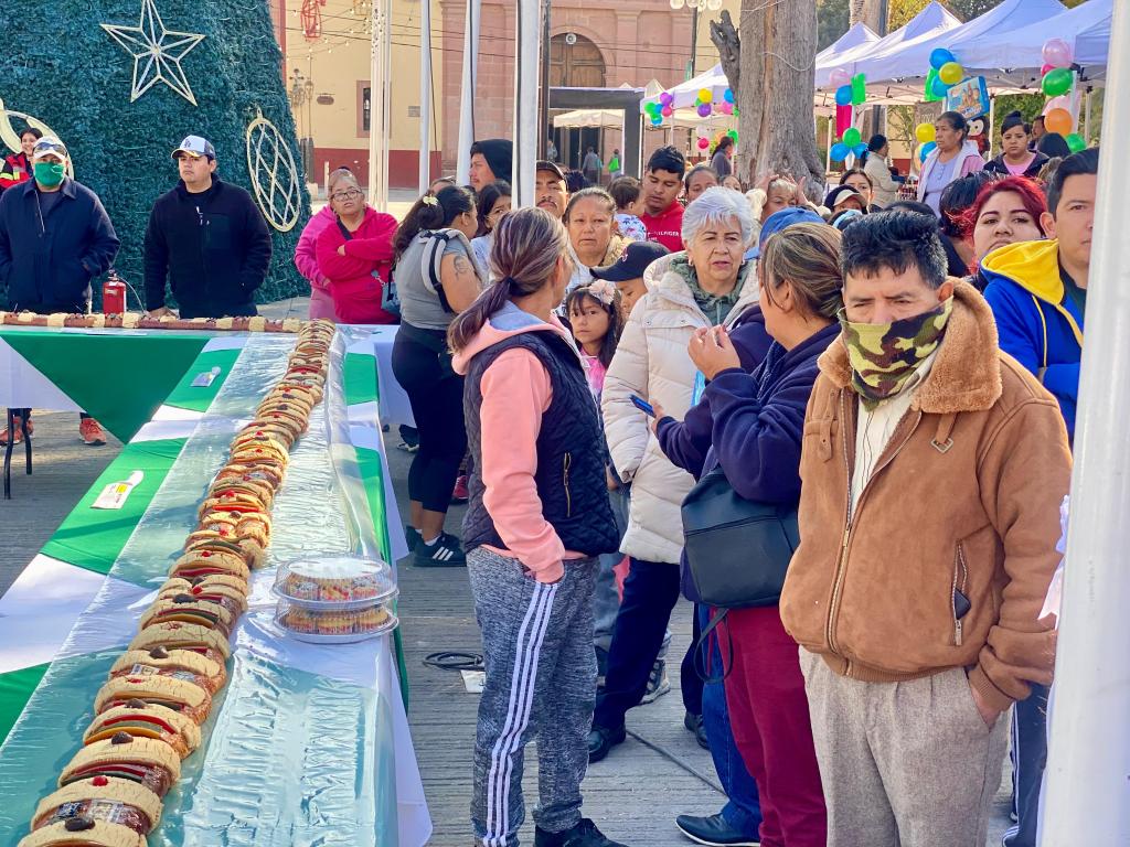 Villa de Pozos Fortalece Tradiciones con la Partida de la Rosca&nbsp;Monumental
