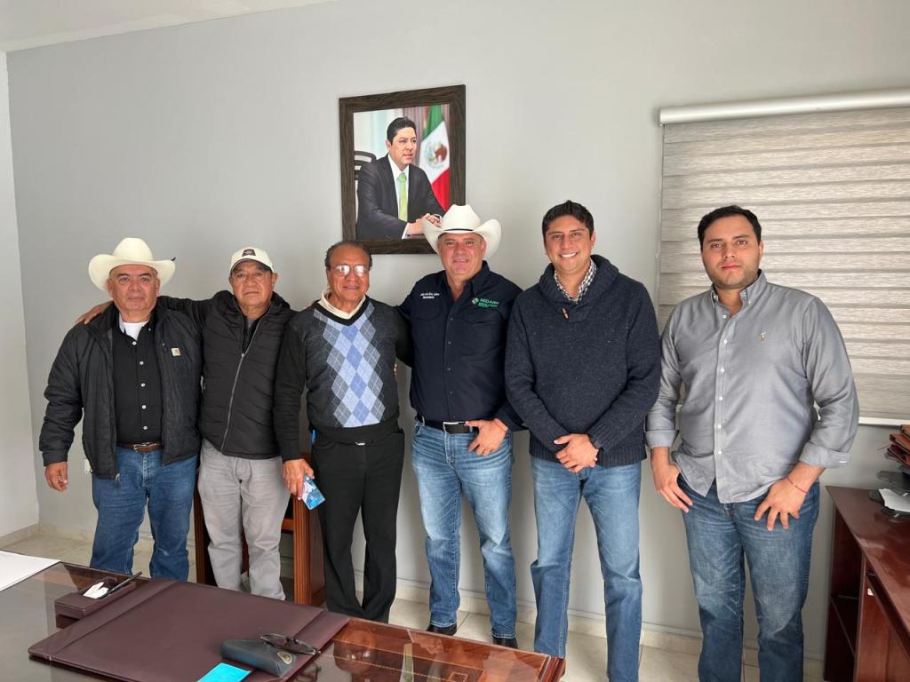 VILLA DE POZOS GESTIONA APOYO PARA IMPULSAR EL&nbsp;CAMPO