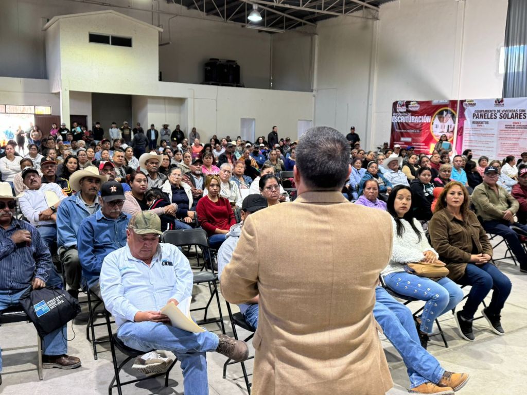 FAMILIAS DEL ALTIPLANO RECIBEN APOYO EN REGULARIZACIÓN DE SUS&nbsp;COLONIAS