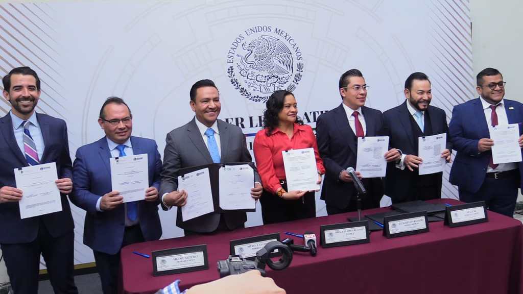 FIRMAN CONVENIOS DE COORDINACIÓN Y COLABORACIÓN SOBRE EL PROCESO LOCAL EXTRAORDINARIO DE PERSONAS JUZGADORAS DEL PODER JUDICIAL, REPRESENTANTES DE LOS TRES PODERES Y EL&nbsp;CEEPAC