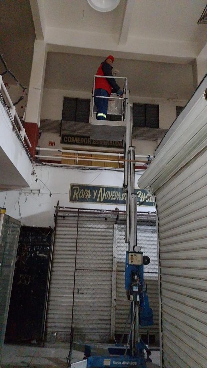 Gobierno de la Capital renueva la iluminación del Mercado Hidalgo, para garantizar seguridad en espacios del Centro&nbsp;Histórico