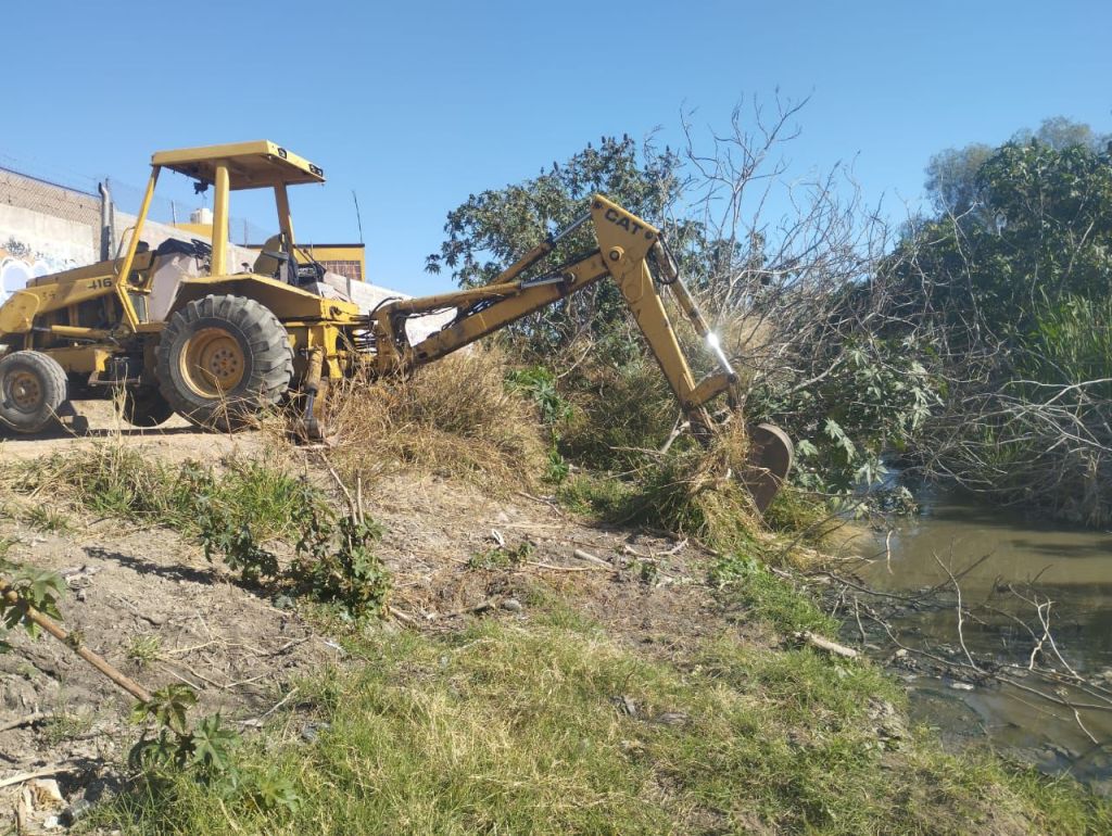 EL ESTADO REALIZA OBRAS DE LIMPIEZA EN EL RÍO&nbsp;ESPAÑITA