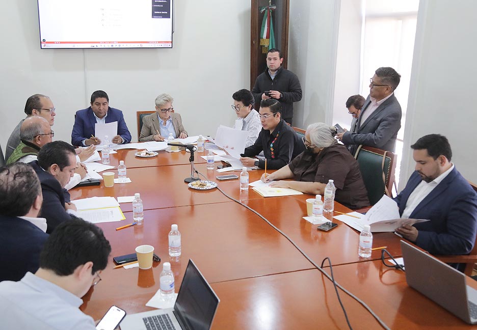 COMISIÓN DE ASUNTOS MIGRATORIOS SE REÚNE CON AUTORIDADES LOCALES Y FEDERALES DE MIGRACIÓN, PARA ANALIZAR SITUACIÓN ANTE REPATRIACIÓN FORZADA DE&nbsp;CONNACIONALES