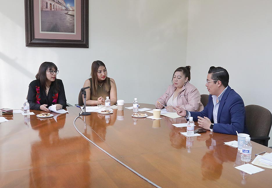 EN COMISIONES SE APROBÓ LA CONVOCATORIA PARA EL REGISTRO AL PARLAMENTO DE LAS MUJERES DEL ESTADO DE SAN LUIS POTOSÍ QUE LLEVARÁ EL NOMBRE DE&nbsp;“TOMIYAHUATL”