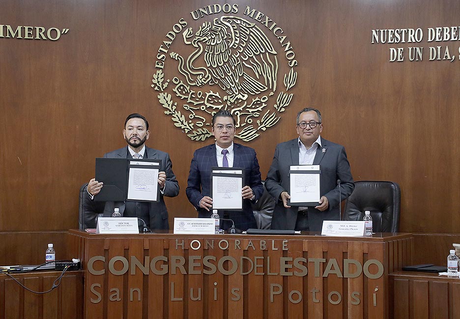 EL CONGRESO DEL ESTADO FIRMÓ UN CONVENIO DE COLABORACIÓN CON LA UNIVERSIDAD INTERCULTURAL DE SAN LUIS&nbsp;POTOSÍ