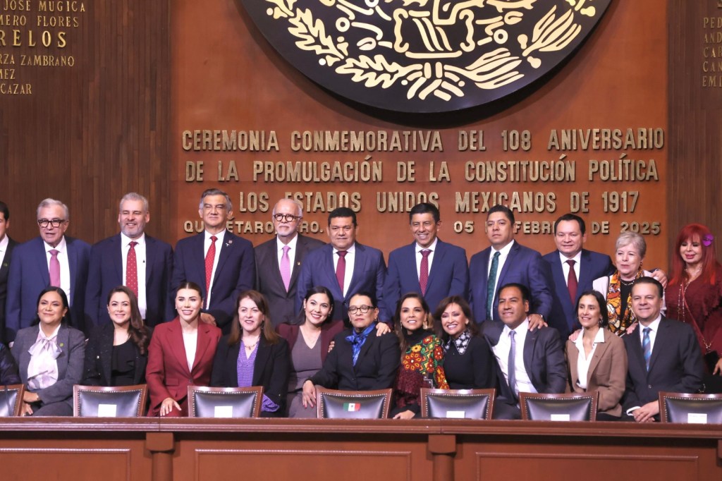 RICARDO GALLARDO ASISTE A CONMEMORACIÓN DEL 108 ANIVERSARIO DE LA CONSTITUCIÓN DE&nbsp;1917