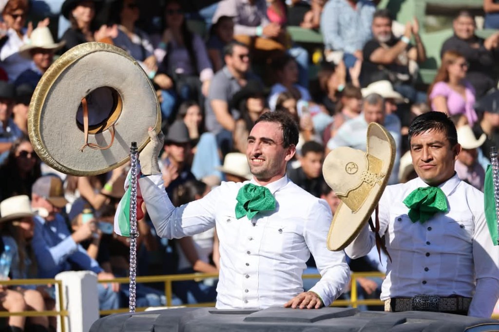 Ricardo Gallardo apoya a los equipos RG2 en Campeonato Nacional