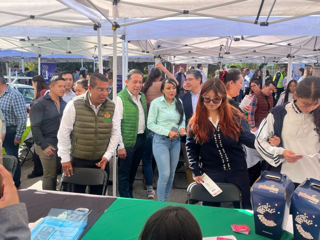 ROTUNDO ÉXITO DEJA LA PRIMERA GRAN FERIA DEL EMPLEO EN VILLA DE&nbsp;POZOS
