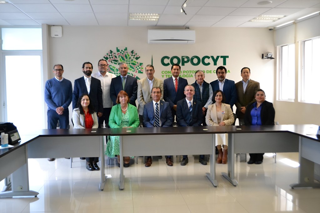 PROMUEVE EL ESTADO CONVENIOS INTERNACIONALES EN EDUCACIÓN, CIENCIA Y TECNOLOGÍA