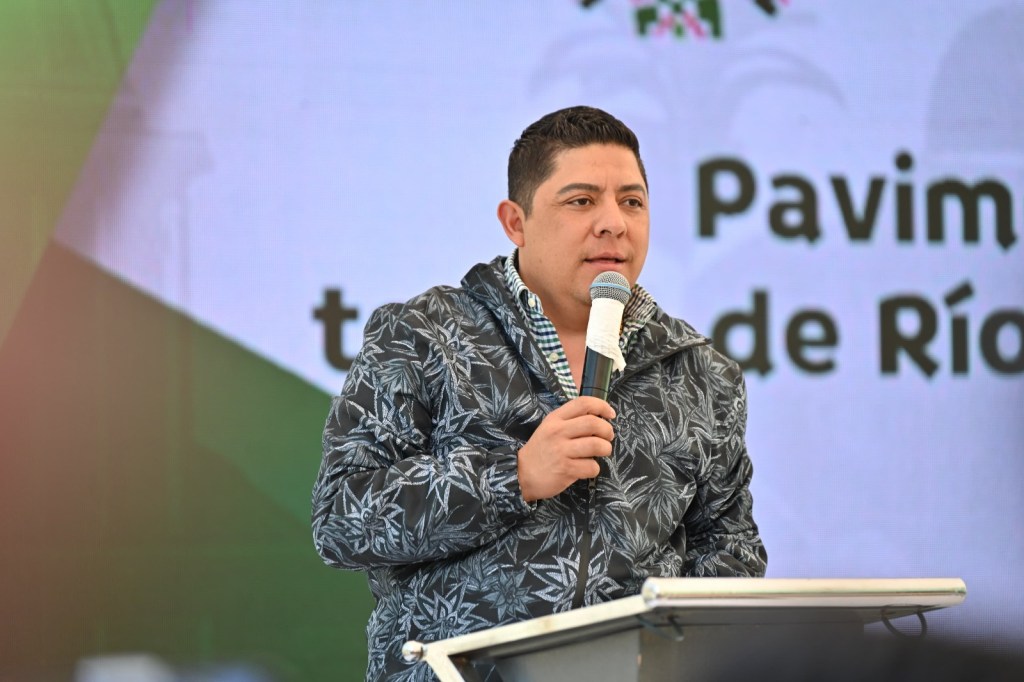 RICARDO GALLARDO BUSCA RESCATAR LOS INVERNADEROS SANTA&nbsp;RITA