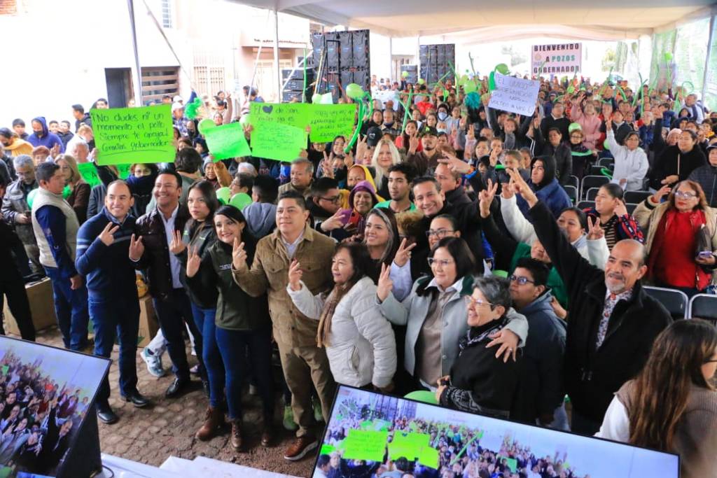 VECINOS DEL FRACCIONAMIENTO SAN XAVIER AGRADECEN APOYO DE VILLA DE&nbsp;POZOS