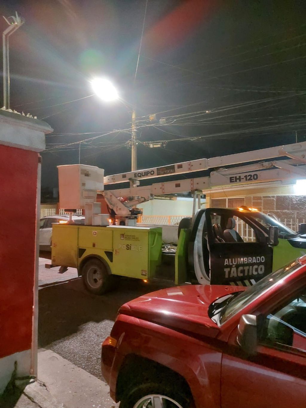 Alumbrado público municipal atiende falla en la Industrial&nbsp;Aviación