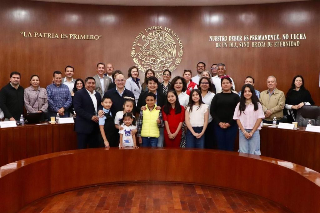 Sistema Infantil Municipal sesiona en el Congreso del&nbsp;Estado