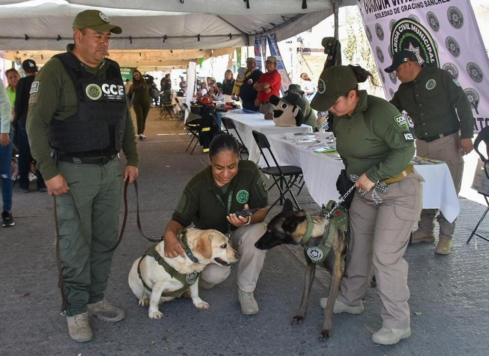 FERIA DE SEGURIDAD Y SERVICIOS FORTALECE VÍNCULO ENTRE LA CIUDADANÍA Y AUTORIDADES EN&nbsp;SOLEDAD