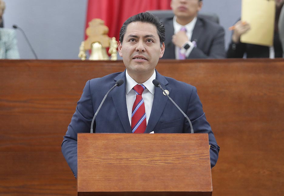 POSIBLE CIERRE Y TRASLADO DE EMPRESAS AUTOMOTRICES A OTROS LUGARES POR EL TEMA DE ARANCELES, AFECTARÍA A LAS FUENTES DE EMPLEO EN SLP: DIP. CESAR LARA&nbsp;ROCHA