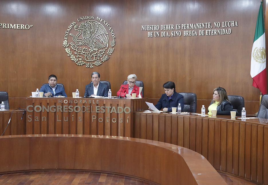 EL CONGRESO DEL ESTADO INICIÓ DÍA CON LAS ENTREVISTAS A LAS Y LOS ASPIRANTES A INTEGRAR EL CONSEJO DE LA COMISIÓN ESTATAL DE DERECHOS&nbsp;HUMANOS