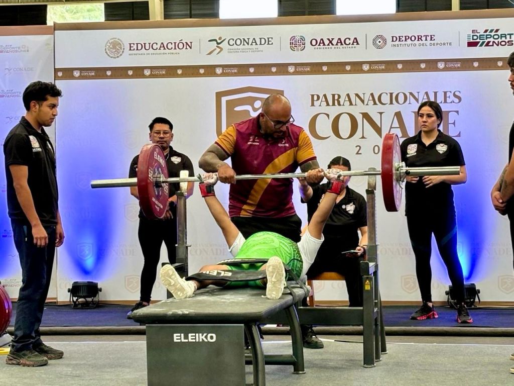 RECONOCE EL ESTADO A JESÚS EDUARDO PONCE POR REPRESENTAR AL DEPORTE DE SLP