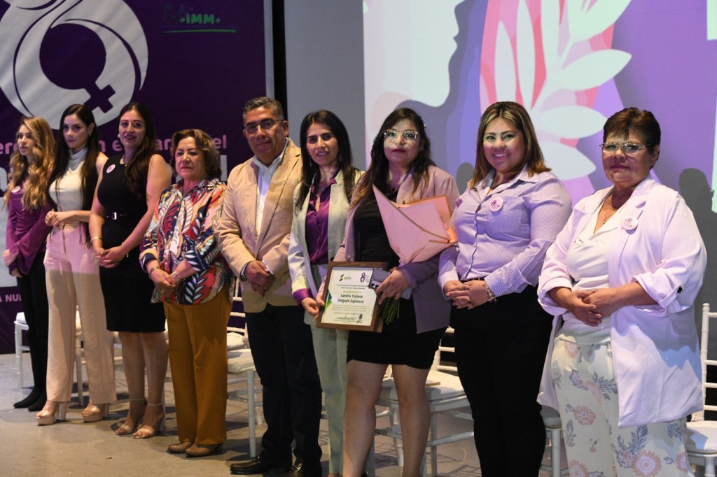 JUAN MANUEL NAVARRO RENUEVA COMPROMISO DE PROTECCIÓN E IMPULSO DE LAS MUJERES, EN EVENTO DEL&nbsp;8M