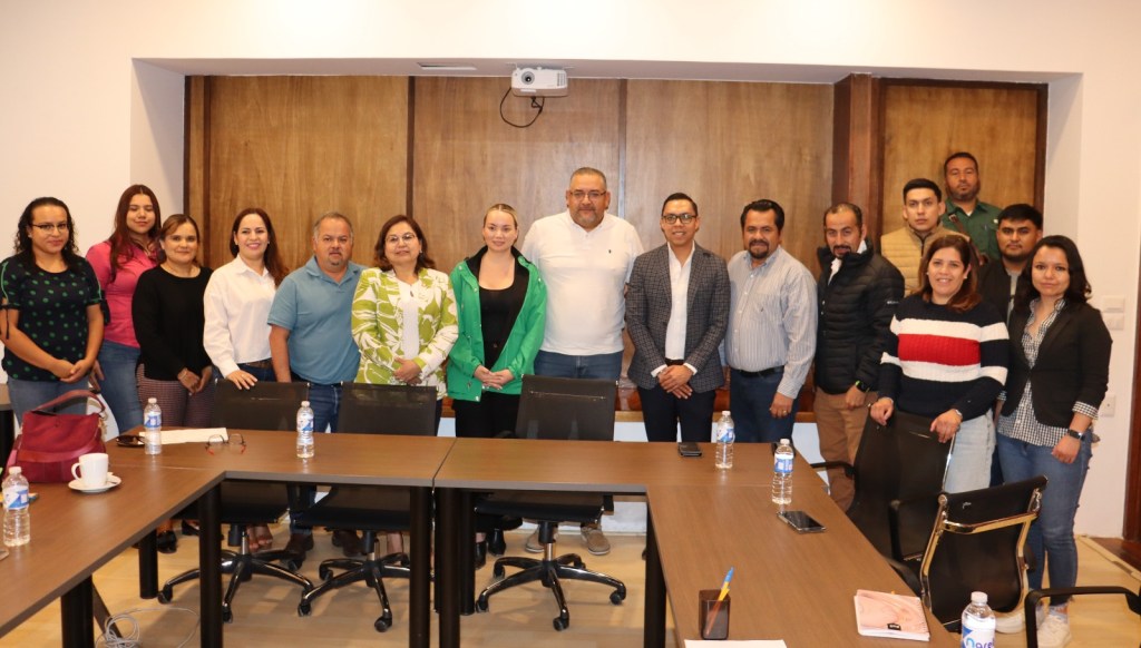 ASESORA GOBIERNO EL ESTADO A ALCALDES SOBRE RECURSOS PARA SEGURIDAD