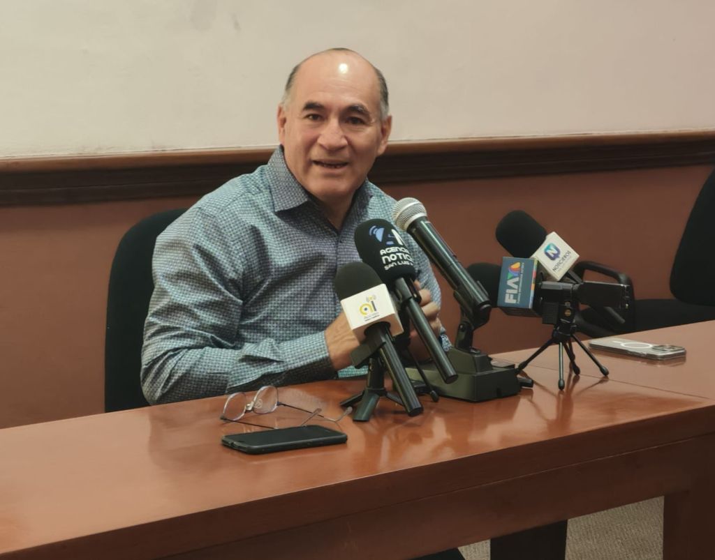 Enrique Galindo denuncia ataques mediáticos con fines políticos