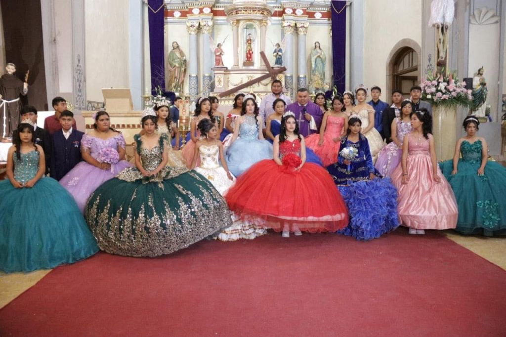 VILLA DE REYES CELEBRA LAS QUINCEAÑERAS COLECTIVAS 2025 EN UN EVENTO&nbsp;INOLVIDABLE
