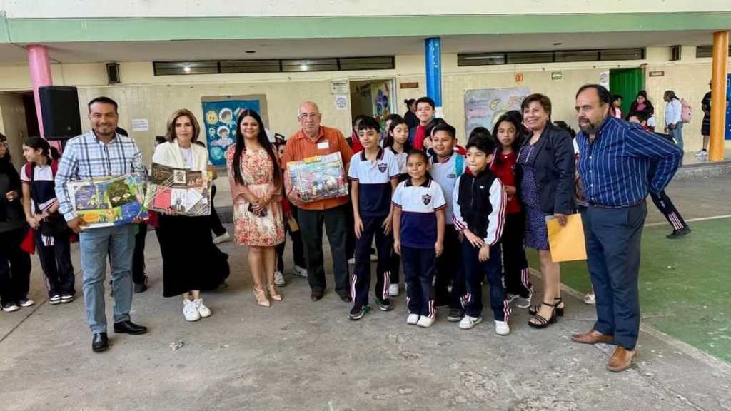 GOBIERNO DEL ESTADO FOMENTA HÁBITO DE LA LECTURA MEDIANTE DONACIÓN DE LIBROS