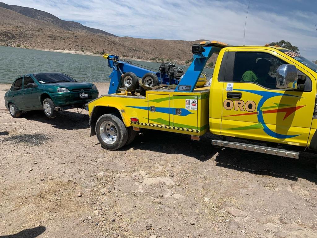 Atiende Policía Municipal accidente en Cañada del Lobo, no hay lesionados